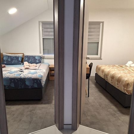 Apartmani Venecia Prozor Exterior photo